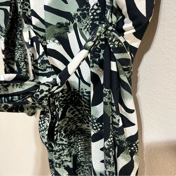 Ilse Jacobsen Animal Print Belted Long Sleeve Jersey Dress - Picture 5 of 8